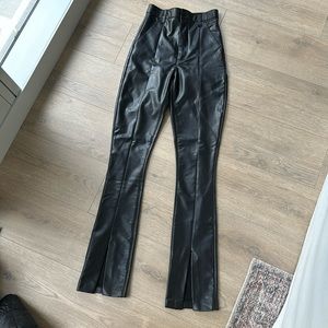 Abercrombie vegan leather ultra high rise pants with vent at bottom Size 25 Long